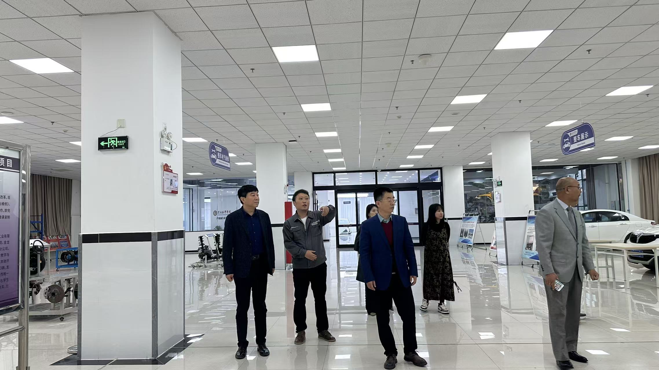微信图片_20251018101727_29_12.jpg